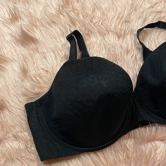 Torrid Simply Spacer T-Shirt Lightly Lined Lace‎ Back Smoothing Bra Size 40DD - Picture 2 of 6